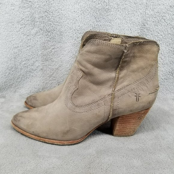 Frye Shoes Womens Size 8 Reina Tan Leather Side Zip Western Ankle Boots *Read* - Picture 1 of 16